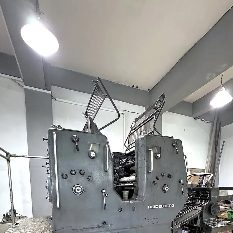 Mesin cetak offset